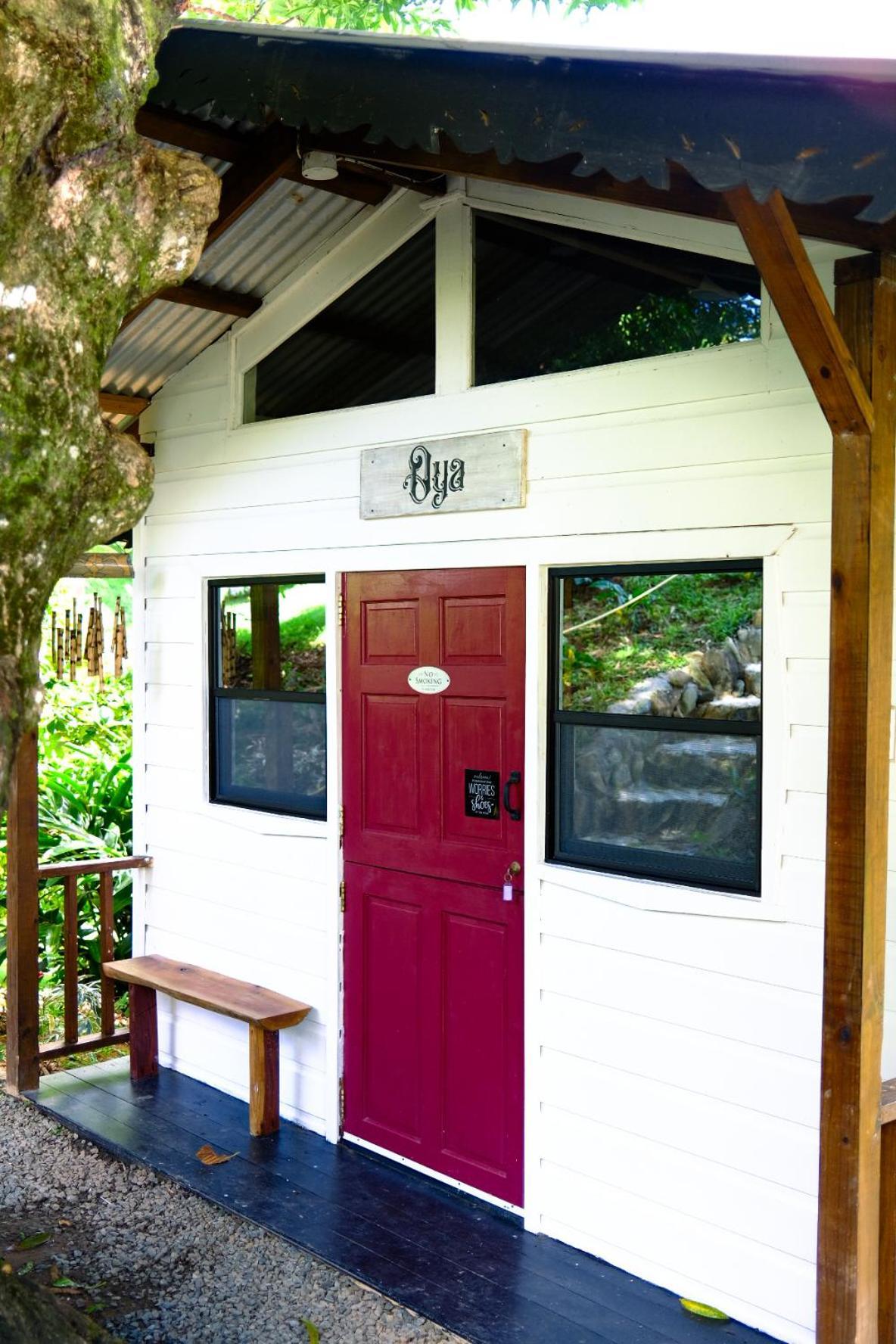Silk Cotton Cottages Parrot Hall Екстериор снимка